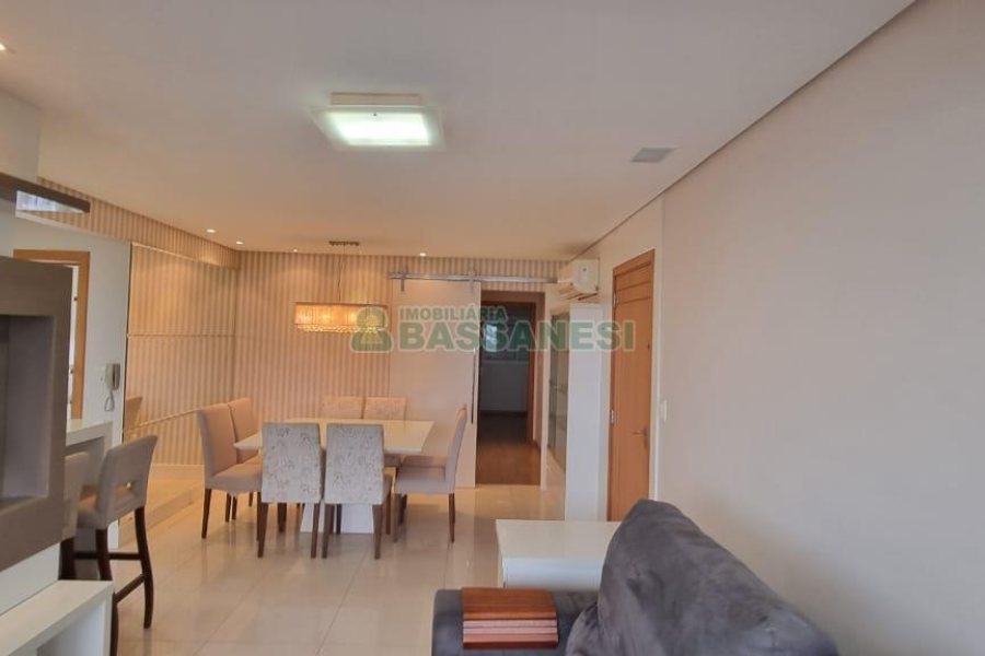 Apartamento com 88m², 2 dormitórios, 2 vagas, no bairro Cristo Redentor em Caxias do Sul para Comprar