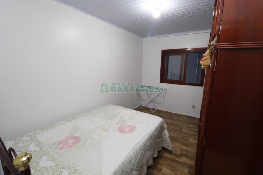 Apartamento com 81m², 2 dormitórios, 1 vaga, no bairro Salgado Filho em Caxias do Sul para Comprar