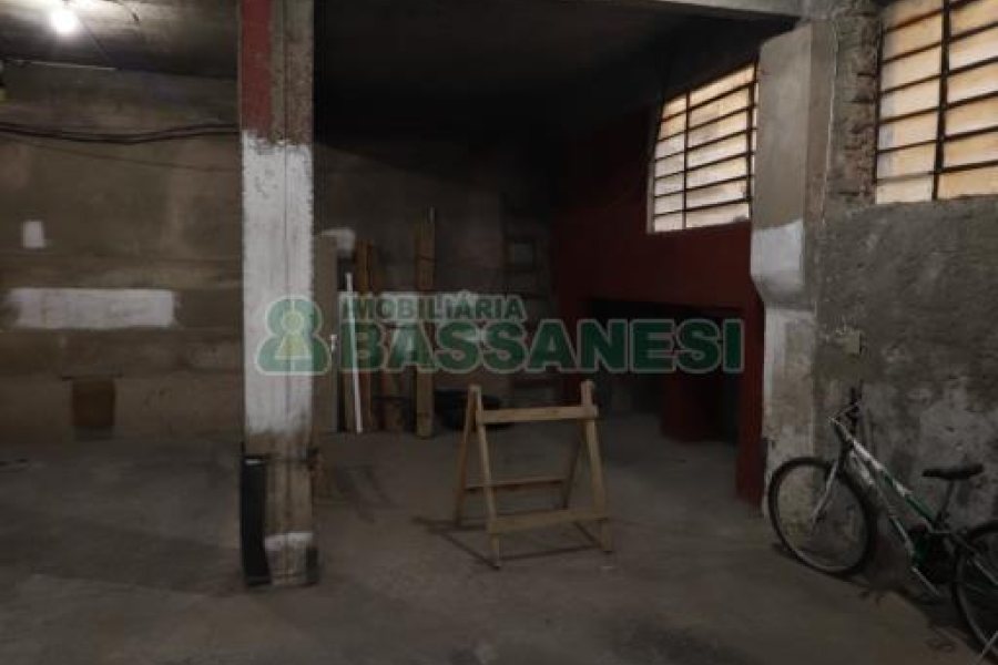 Apartamento com 81m², 2 dormitórios, 1 vaga, no bairro Salgado Filho em Caxias do Sul para Comprar