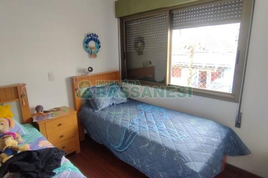 Apartamento com 108m², 3 dormitórios, 1 vaga, no bairro São Pelegrino em Caxias do Sul para Comprar