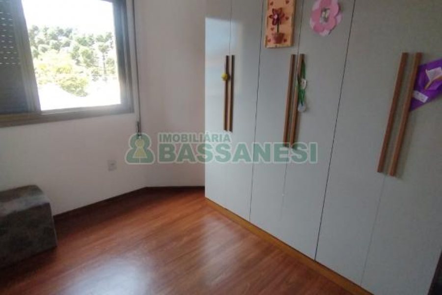 Apartamento com 108m², 3 dormitórios, 1 vaga, no bairro São Pelegrino em Caxias do Sul para Comprar