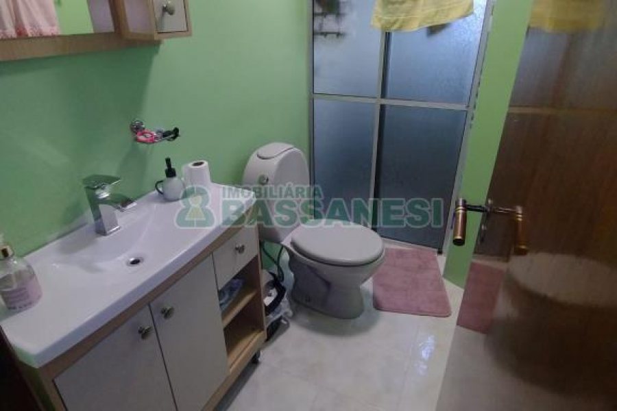 Apartamento com 108m², 3 dormitórios, 1 vaga, no bairro São Pelegrino em Caxias do Sul para Comprar