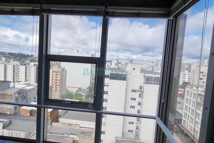 Sala com 180m², no bairro Centro em Caxias do Sul para Alugar