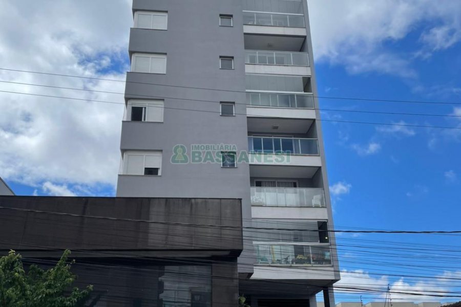 Apartamento com 112m², 2 dormitórios, 1 vaga, no bairro São Pelegrino em Caxias do Sul para Comprar