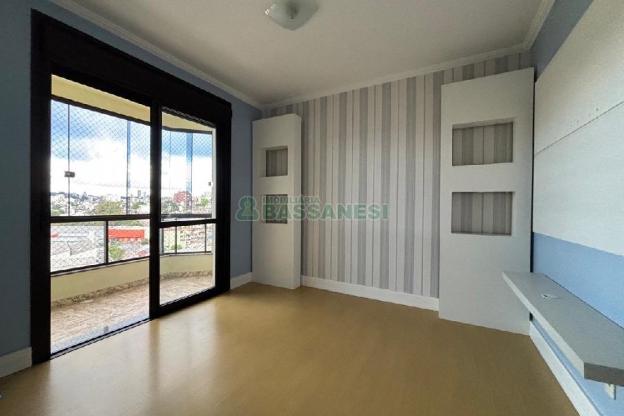 Apartamento com 230m², 3 dormitórios, 2 vagas, no bairro Santa Catarina em Caxias do Sul para Alugar