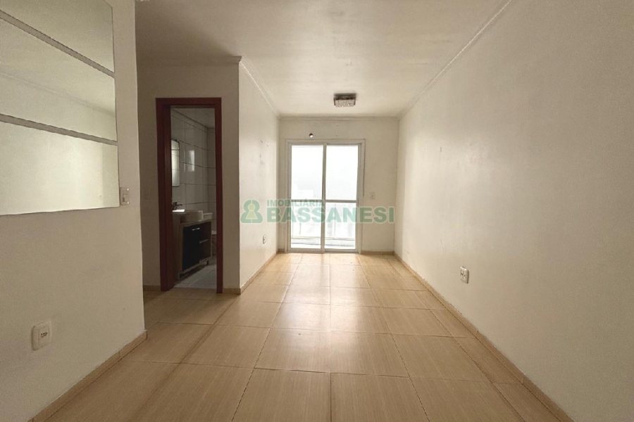Apartamento com 67m², 2 dormitórios, 1 vaga, no bairro Vinhedos em Caxias do Sul para Alugar
