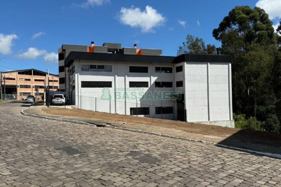 Terreno, no bairro Sanvitto em Caxias do Sul para Comprar