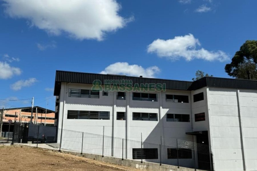 Terreno, no bairro Sanvitto em Caxias do Sul para Comprar