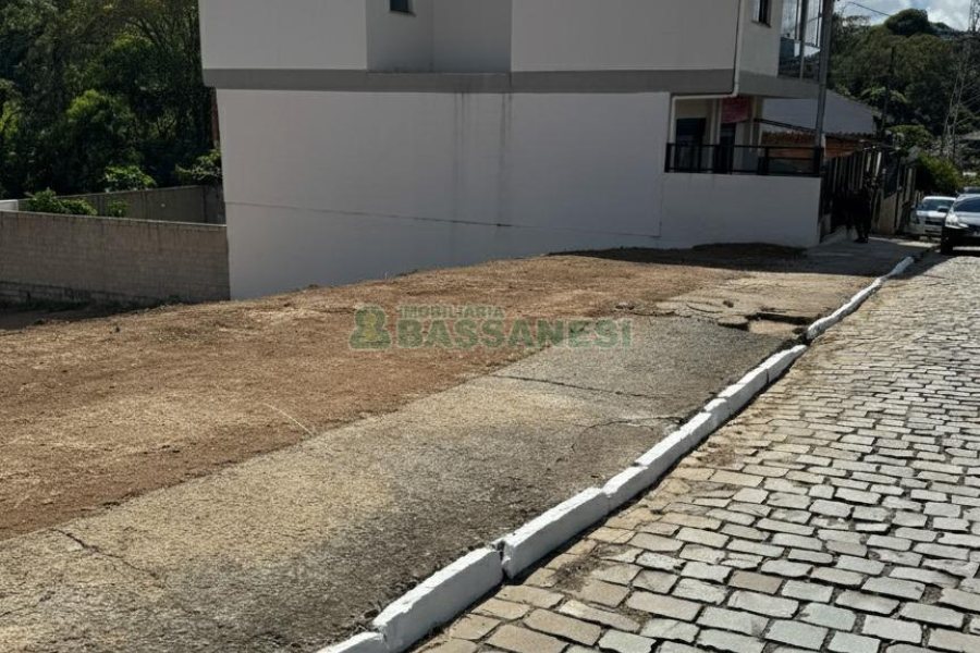 Terreno, no bairro Sanvitto em Caxias do Sul para Comprar