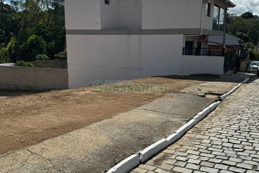 Terreno, no bairro Sanvitto em Caxias do Sul para Comprar
