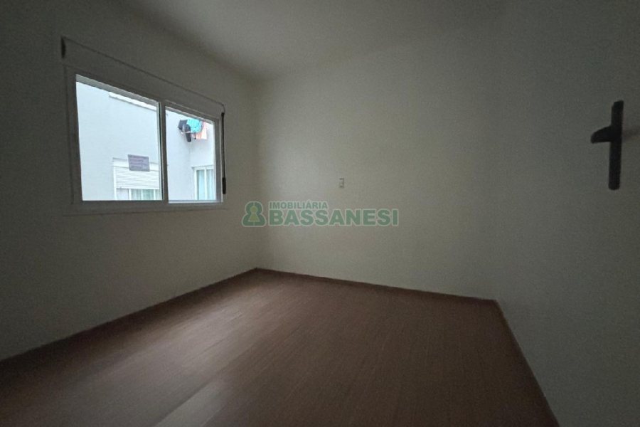 Apartamento com 43m², 2 dormitórios, no bairro Desvio Rizzo em Caxias do Sul para Alugar