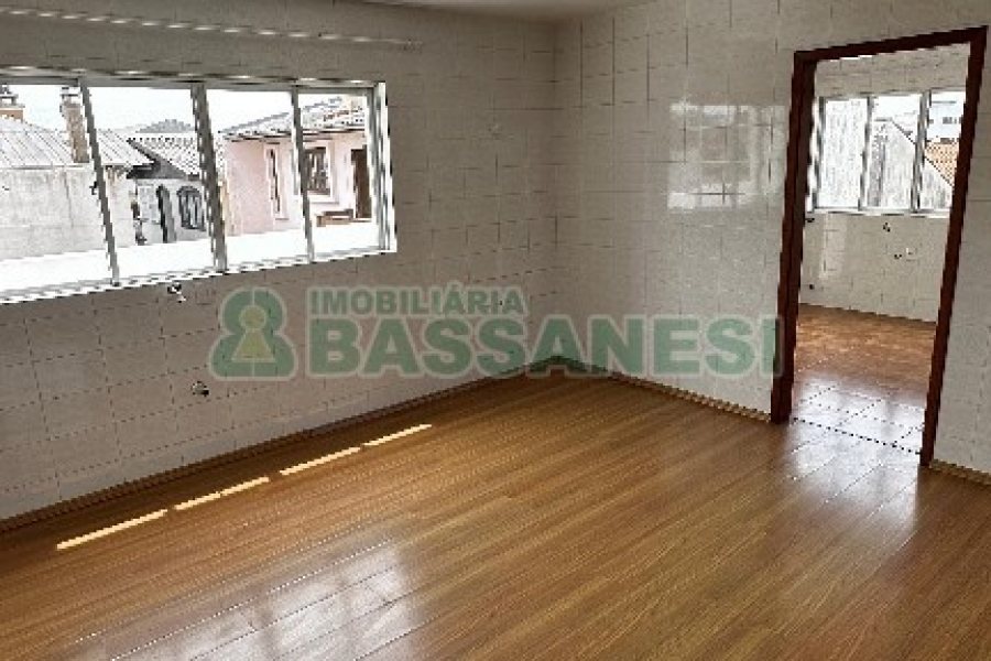 Apartamento com 190m², 3 dormitórios, 2 vagas, no bairro Cruzeiro em Caxias do Sul para Alugar