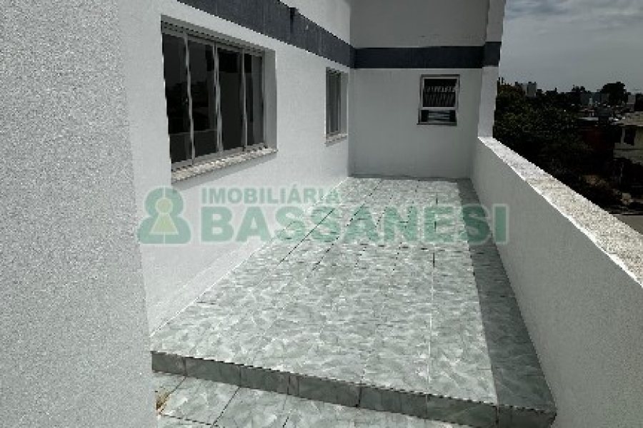 Apartamento com 190m², 3 dormitórios, 2 vagas, no bairro Cruzeiro em Caxias do Sul para Alugar