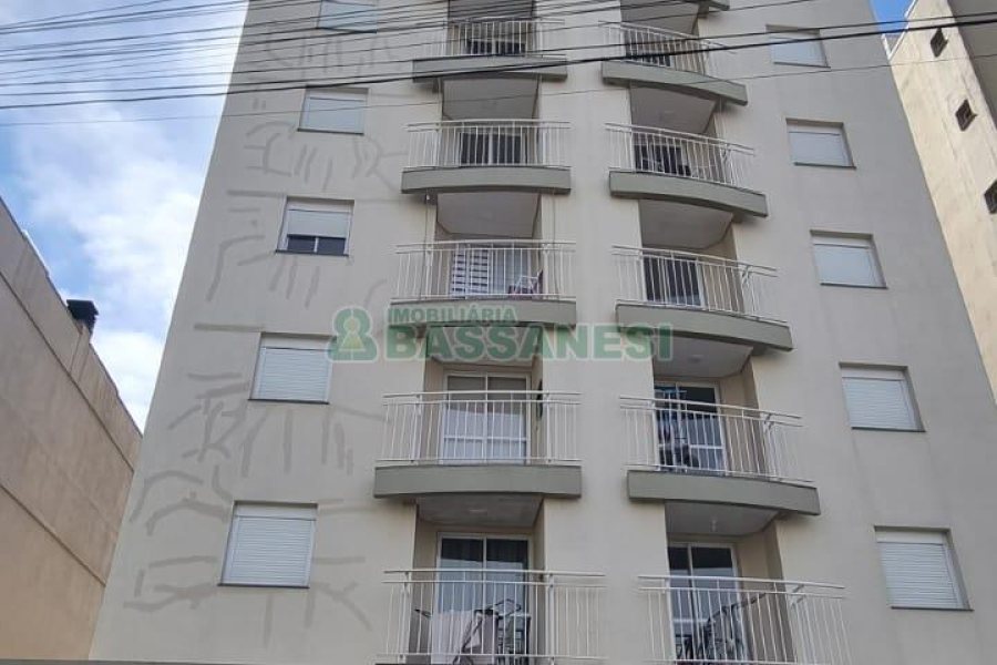 Apartamento com 48m², 2 dormitórios, 1 vaga, no bairro Nossa Senhora da Saúde em Caxias do Sul para Comprar