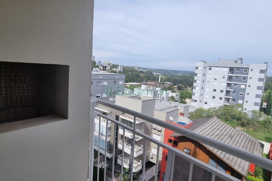 Apartamento com 48m², 2 dormitórios, 1 vaga, no bairro Nossa Senhora da Saúde em Caxias do Sul para Comprar