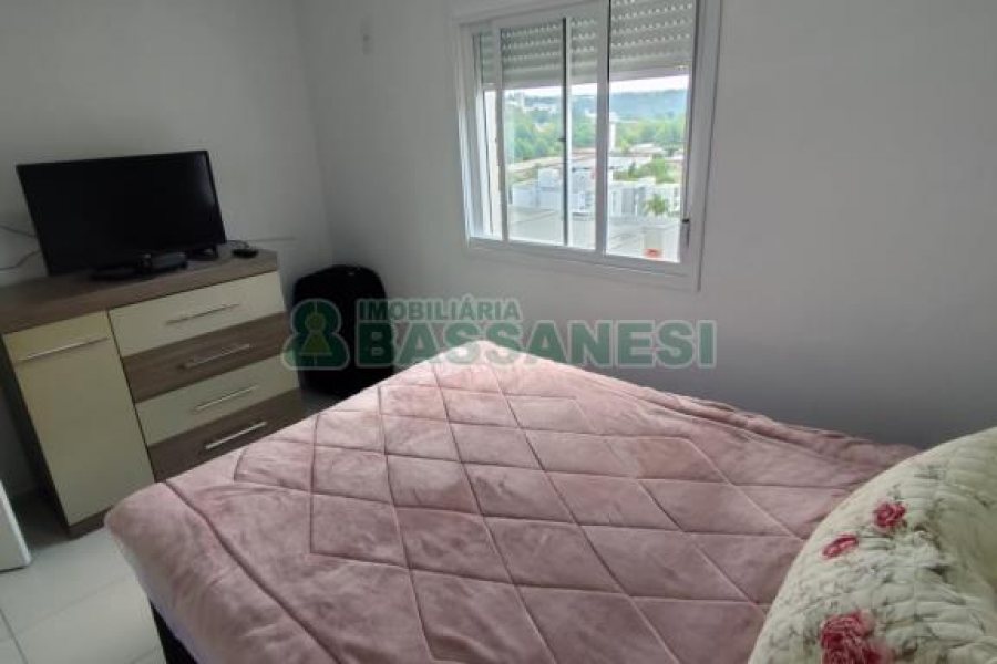 Apartamento com 48m², 2 dormitórios, 1 vaga, no bairro Vinhedos em Caxias do Sul para Alugar ou Comprar
