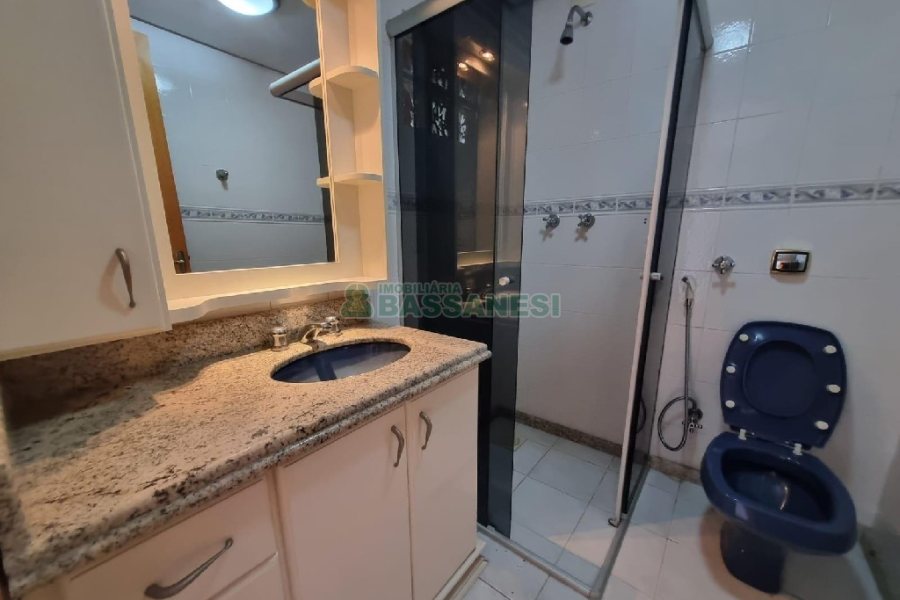 Apartamento com 307m², 4 dormitórios, 3 vagas, no bairro Cristo Redentor em Caxias do Sul para Alugar