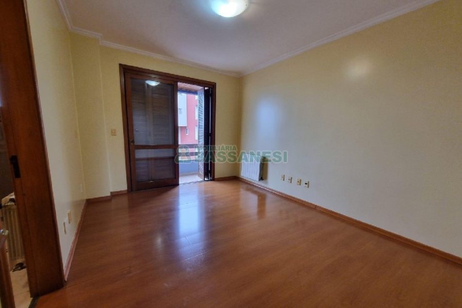 Apartamento com 307m², 4 dormitórios, 3 vagas, no bairro Cristo Redentor em Caxias do Sul para Alugar