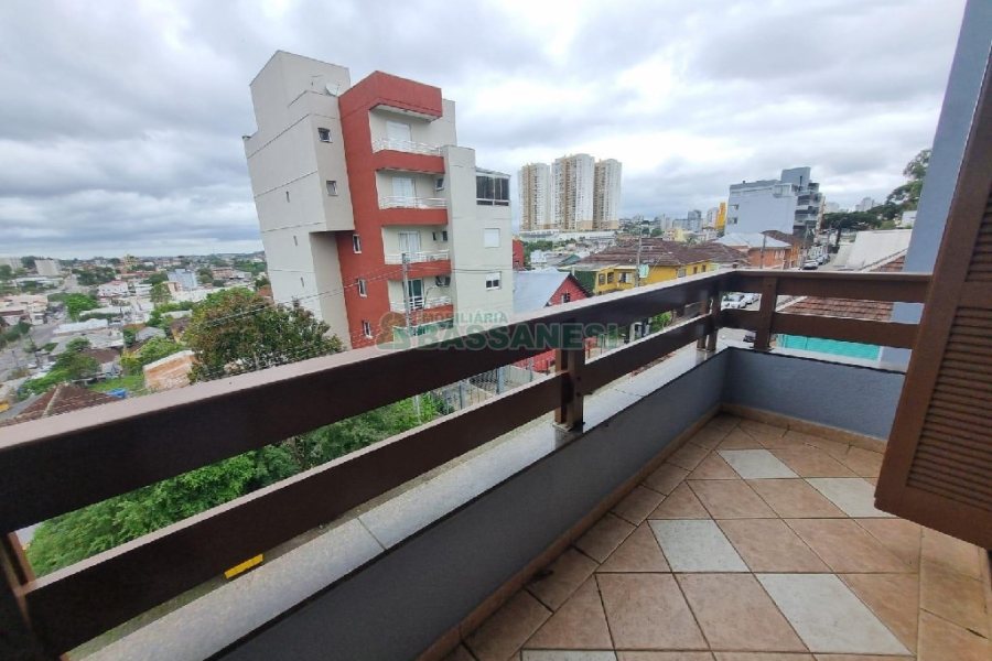 Apartamento com 307m², 4 dormitórios, 3 vagas, no bairro Cristo Redentor em Caxias do Sul para Alugar