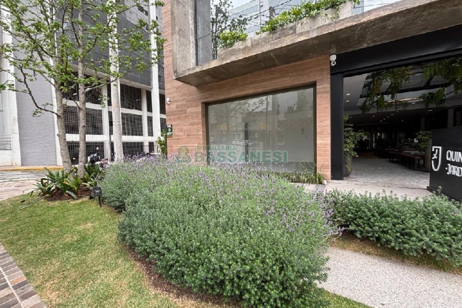 Loja com 35m², no bairro Exposição em Caxias do Sul para Alugar
