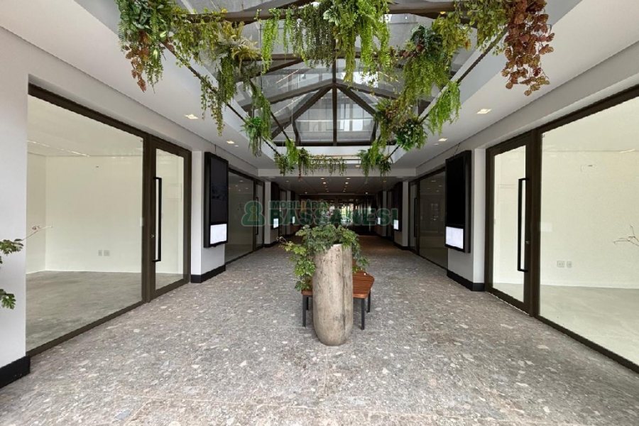 Loja com 35m², no bairro Exposição em Caxias do Sul para Alugar