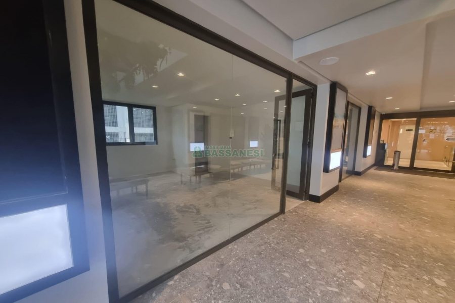 Loja com 35m², no bairro Exposição em Caxias do Sul para Alugar