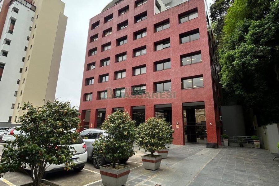 Sala Mobiliada com 160m², 5 vagas, no bairro Exposição em Caxias do Sul para Alugar