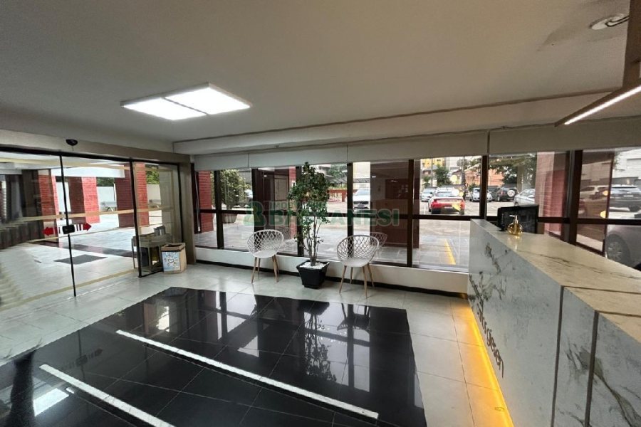 Sala Mobiliada com 160m², 5 vagas, no bairro Exposição em Caxias do Sul para Alugar