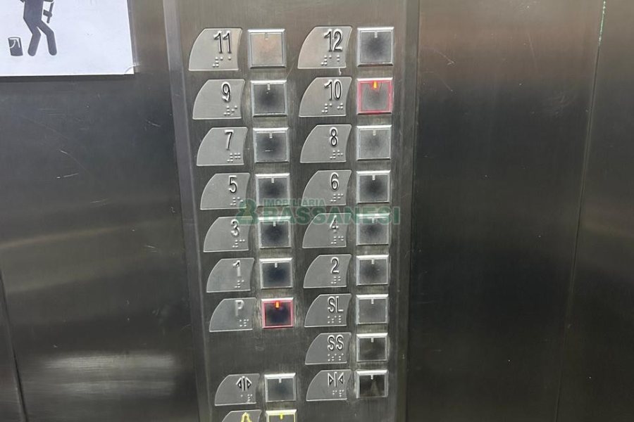 Sala Mobiliada com 160m², 5 vagas, no bairro Exposição em Caxias do Sul para Alugar