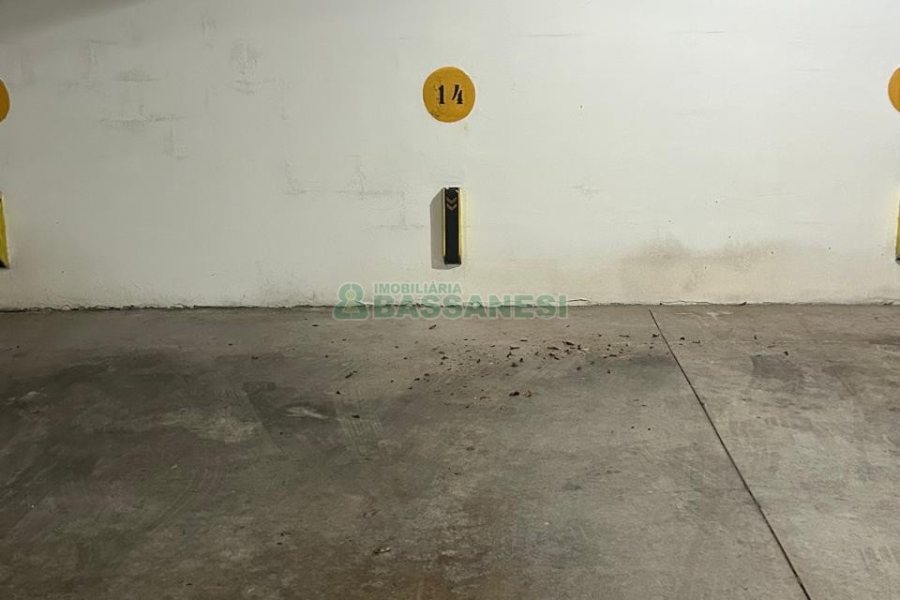 Sala Mobiliada com 160m², 5 vagas, no bairro Exposição em Caxias do Sul para Alugar