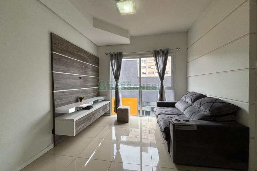 Apto Mobiliado com 52m², 1 dormitório, 1 vaga, no bairro Centro em Caxias do Sul para Alugar
