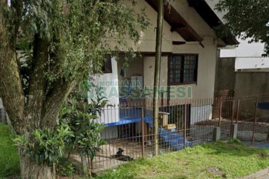 Casa com 200m², 2 dormitórios, 1 vaga, no bairro Santa Catarina em Caxias do Sul para Comprar