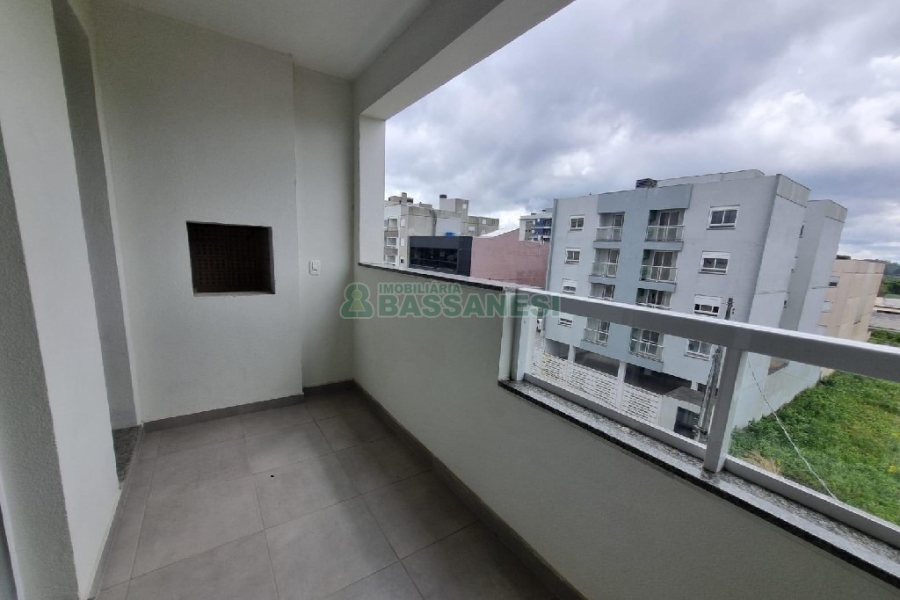 Apartamento com 59m², 2 dormitórios, 1 vaga, no bairro Vila Verde em Caxias do Sul para Alugar
