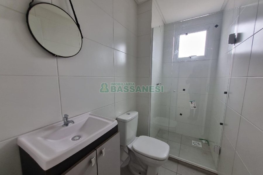 Apartamento com 59m², 2 dormitórios, 1 vaga, no bairro Vila Verde em Caxias do Sul para Alugar