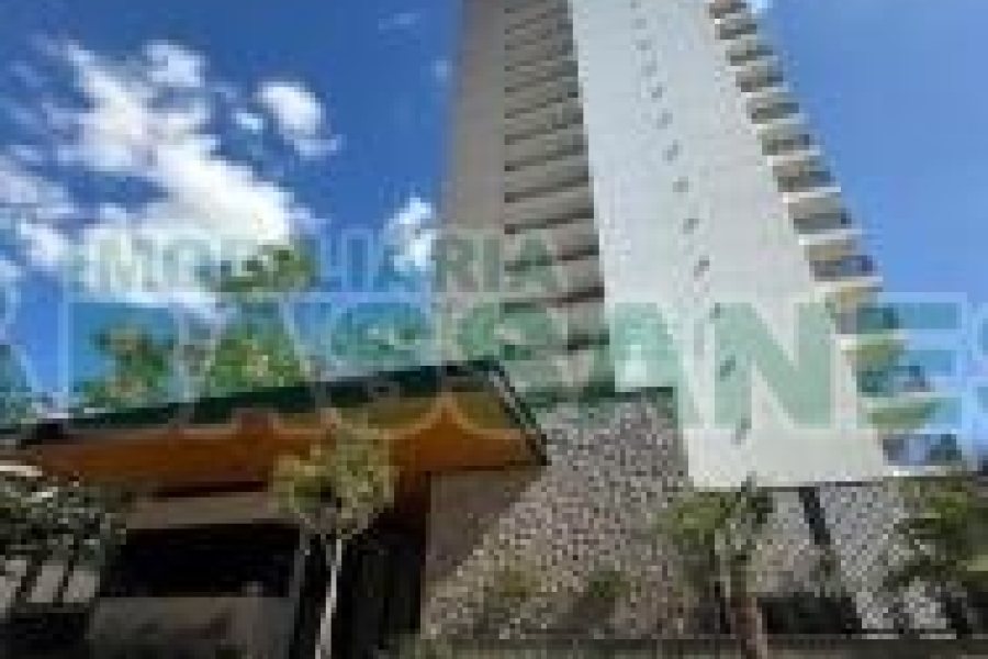 Apto Mobiliado com 110m², 3 dormitórios, 2 vagas, no bairro Petrópolis em Caxias do Sul para Alugar