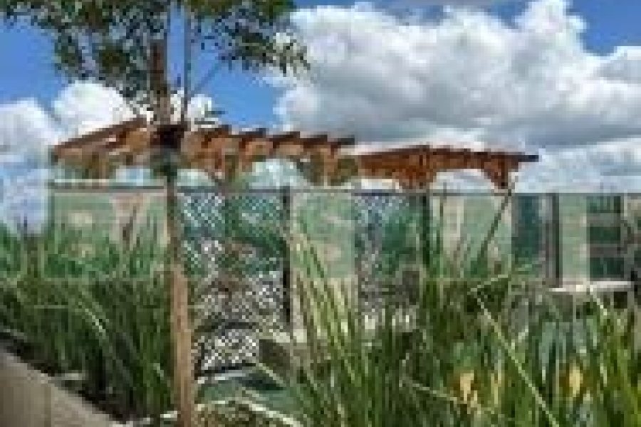 Apto Mobiliado com 110m², 3 dormitórios, 2 vagas, no bairro Petrópolis em Caxias do Sul para Alugar