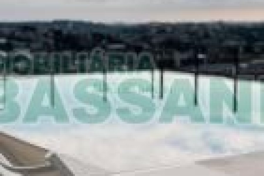 Apto Mobiliado com 110m², 3 dormitórios, 2 vagas, no bairro Petrópolis em Caxias do Sul para Alugar