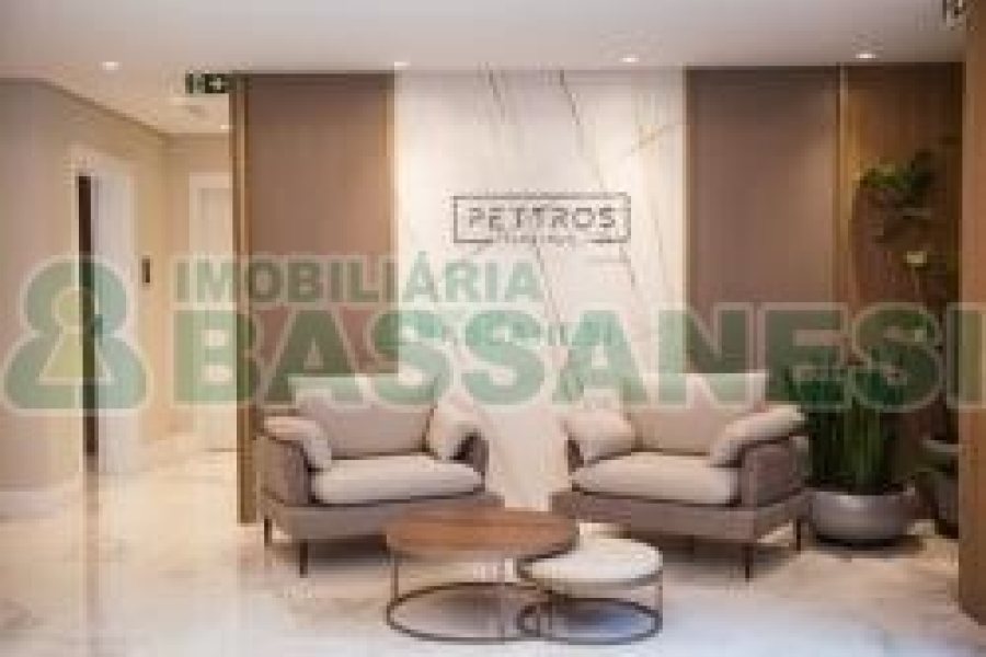 Apto Mobiliado com 110m², 3 dormitórios, 2 vagas, no bairro Petrópolis em Caxias do Sul para Alugar