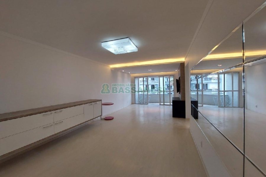 Apto Mobiliado com 113m², 2 dormitórios, 2 vagas, no bairro Rio Branco em Caxias do Sul para Alugar