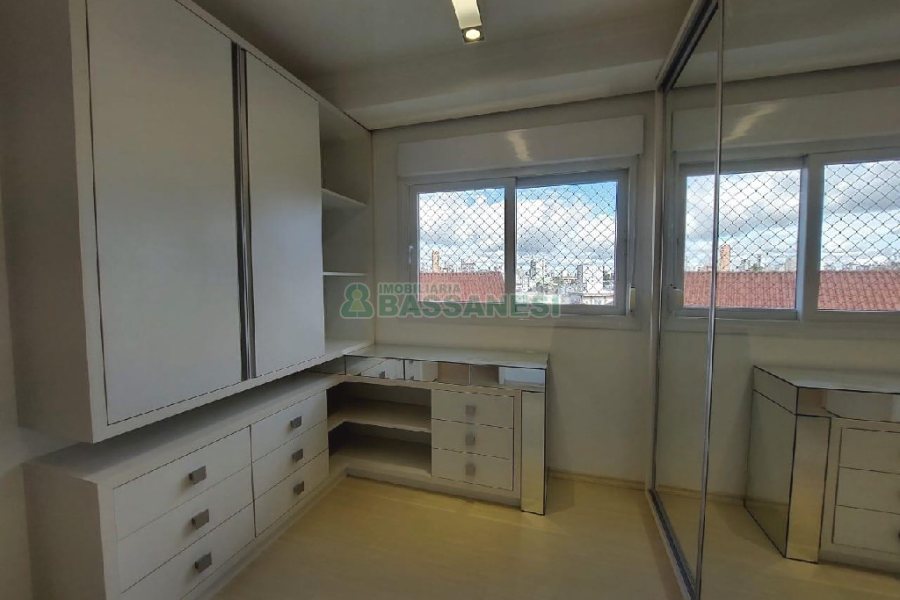 Apto Mobiliado com 113m², 2 dormitórios, 2 vagas, no bairro Rio Branco em Caxias do Sul para Alugar