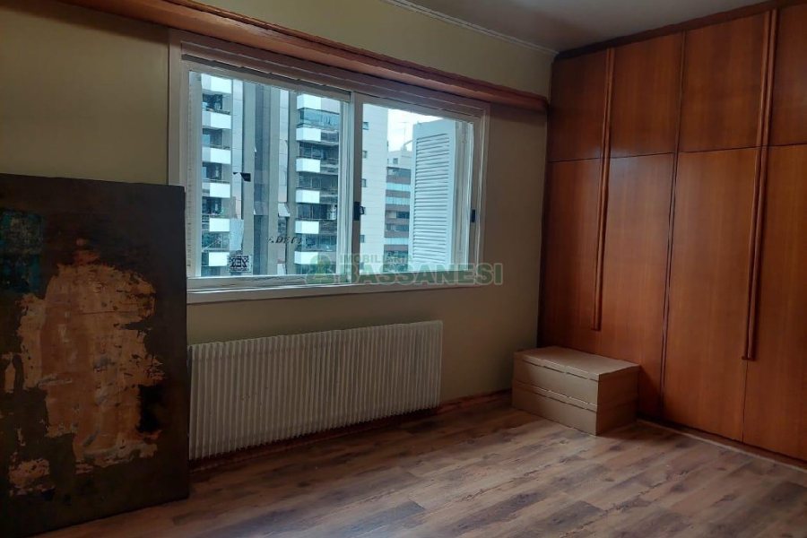 Apartamento com 150m², 3 dormitórios, 3 vagas, no bairro Exposição em Caxias do Sul para Alugar