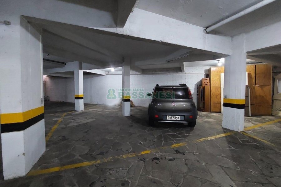 Apartamento com 150m², 3 dormitórios, 3 vagas, no bairro Exposição em Caxias do Sul para Alugar