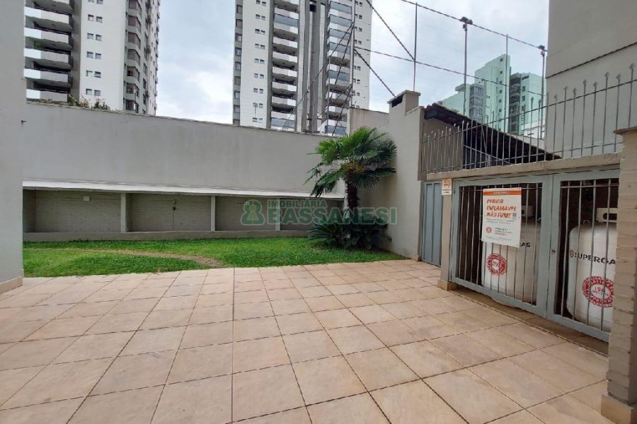 Apartamento com 150m², 3 dormitórios, 3 vagas, no bairro Exposição em Caxias do Sul para Alugar