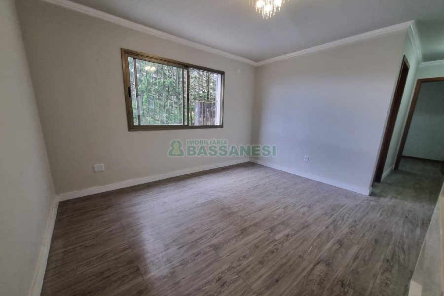 Apartamento com 65m², 2 dormitórios, 1 vaga, no bairro Petrópolis em Caxias do Sul para Alugar
