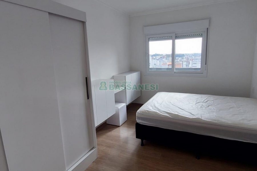 Apto Mobiliado com 65m², 1 dormitório, 1 vaga, no bairro Madureira em Caxias do Sul para Alugar