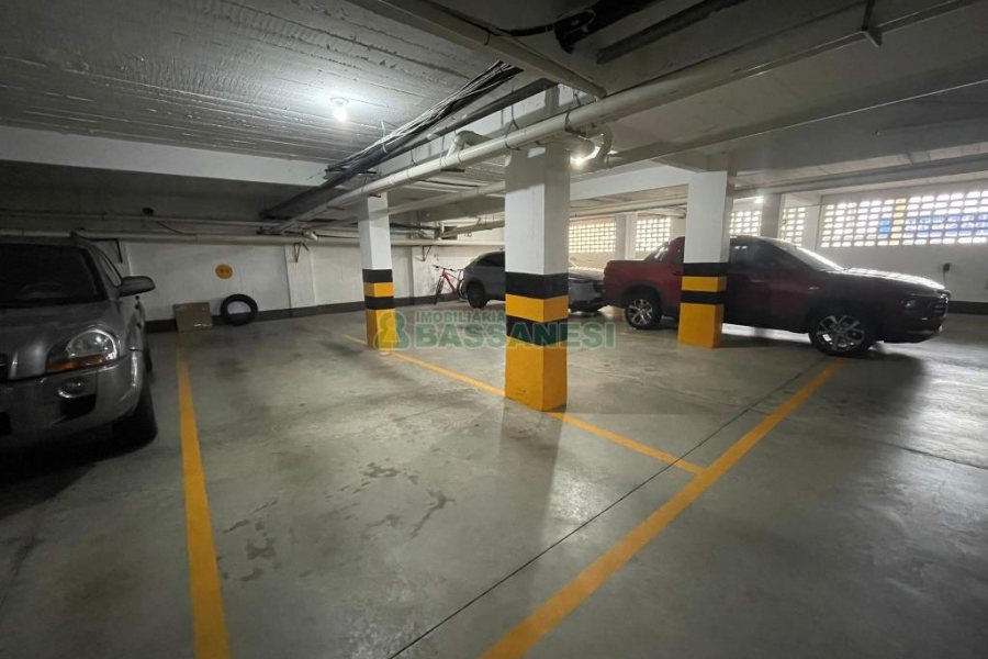 Apartamento com 132m², 3 dormitórios, 2 vagas, no bairro São Pelegrino em Caxias do Sul para Comprar