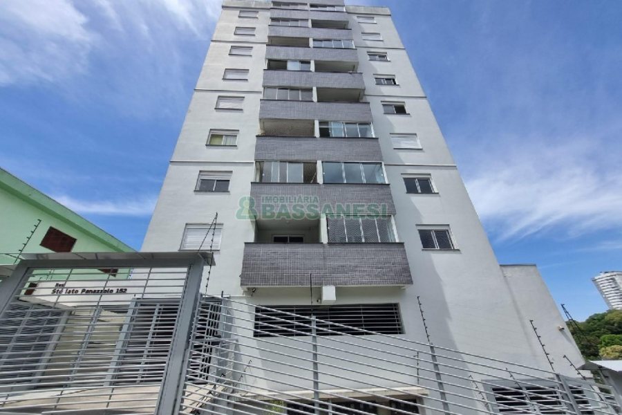 Apto Mobiliado com 67m², 2 dormitórios, 1 vaga, no bairro Panazzolo em Caxias do Sul para Alugar