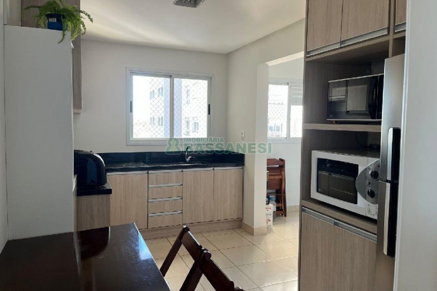 Apartamento com 114m², 3 dormitórios, 2 vagas, no bairro Universitário em Caxias do Sul para Alugar