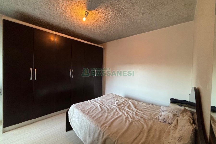 Apto Mobiliado com 74m², 2 dormitórios, no bairro São Pelegrino em Caxias do Sul para Alugar