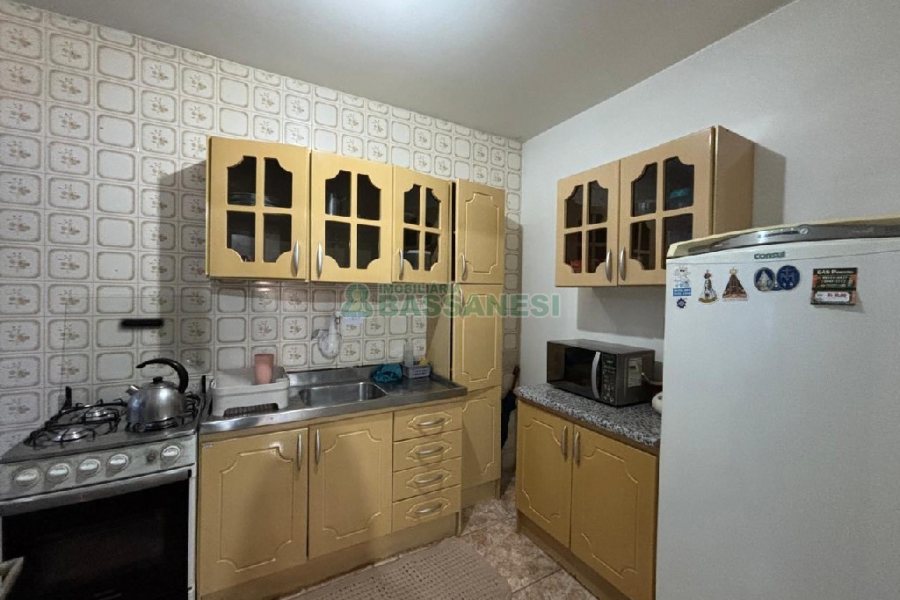 Apto Mobiliado com 74m², 2 dormitórios, no bairro São Pelegrino em Caxias do Sul para Alugar